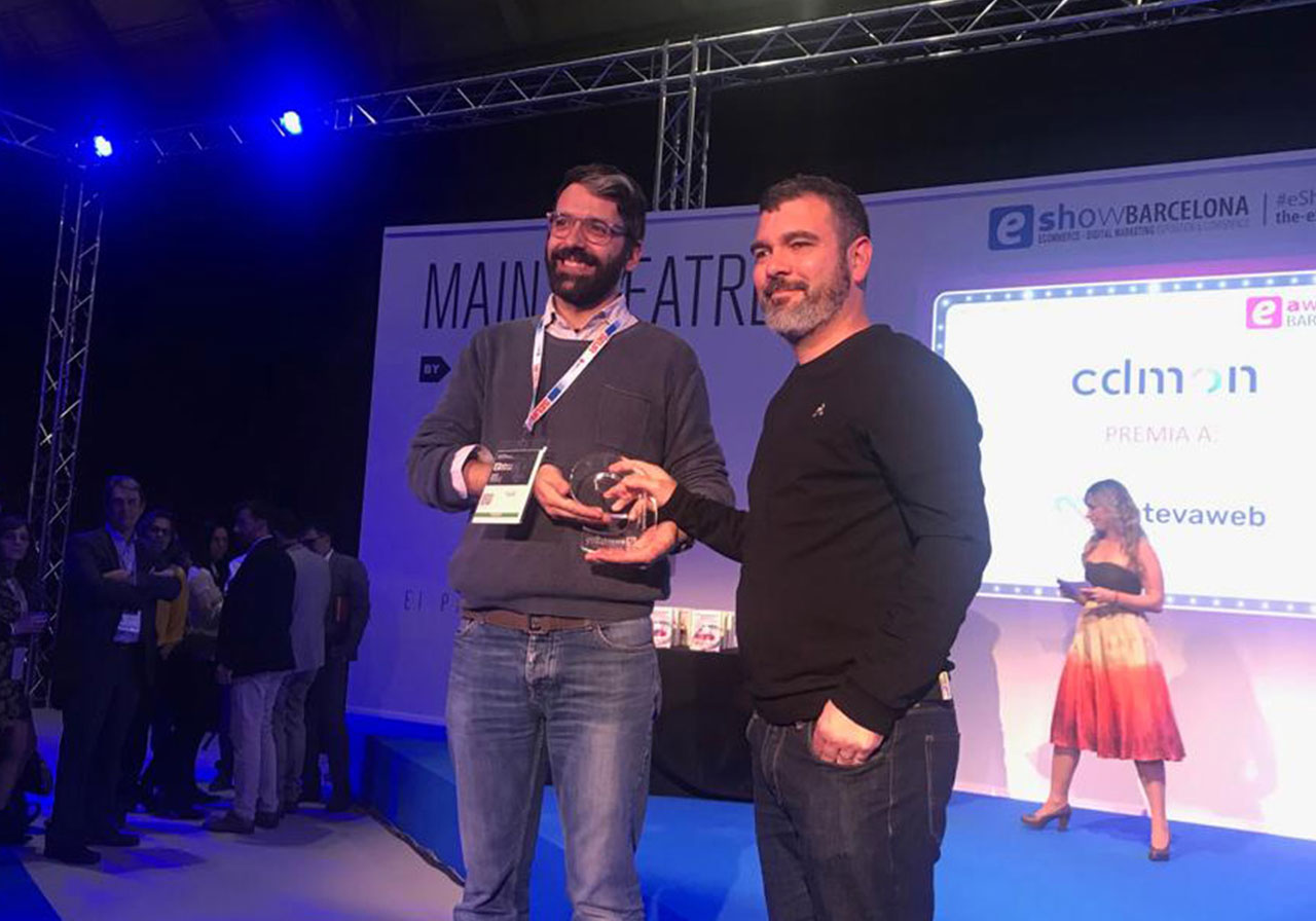 Premio a nuestra agencia SEO en Barcelona por CDmon en los eawards